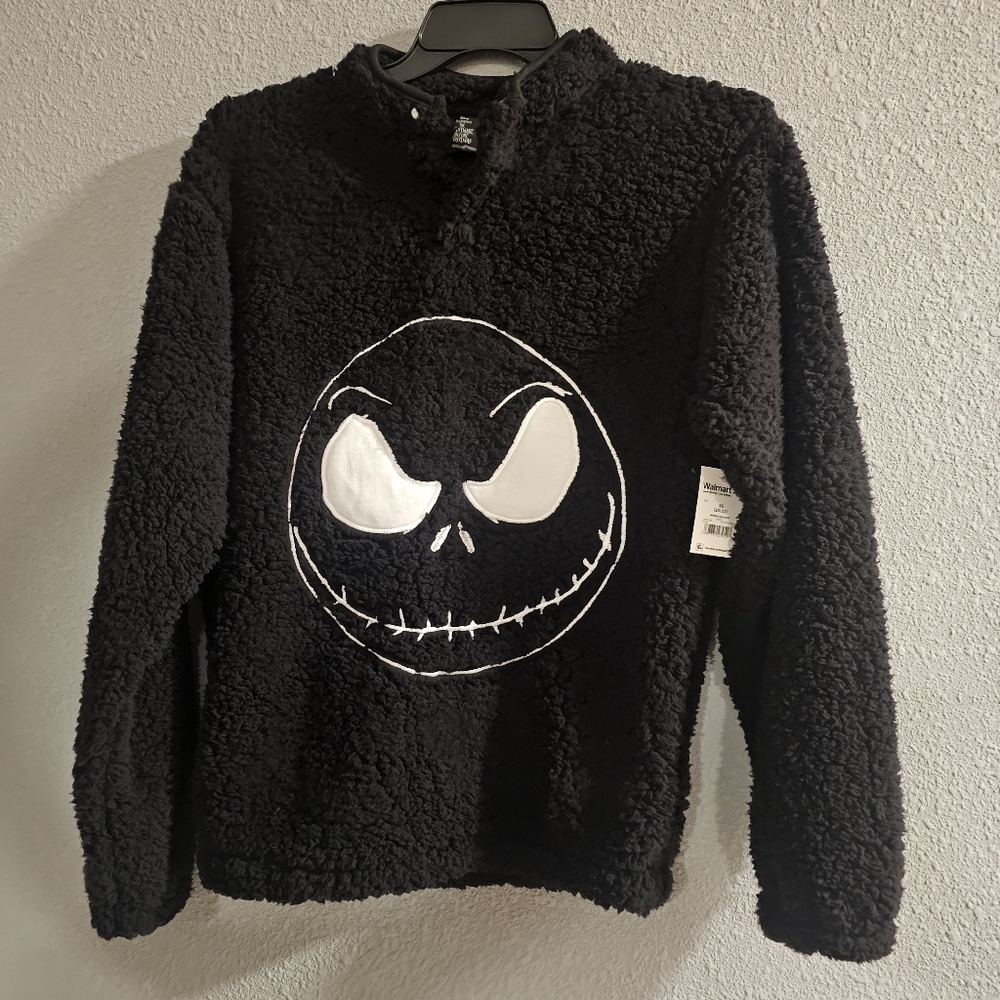NEW Disney Nightmare Before Christmas Fleece Sweatshirt‎ Womens XS Embroidered